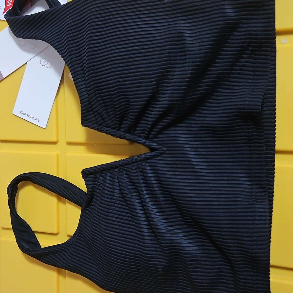 CALIA V Notch Double Scoop Bikini Medium Support Swim Top: BLACK RIB: NWT: XXS